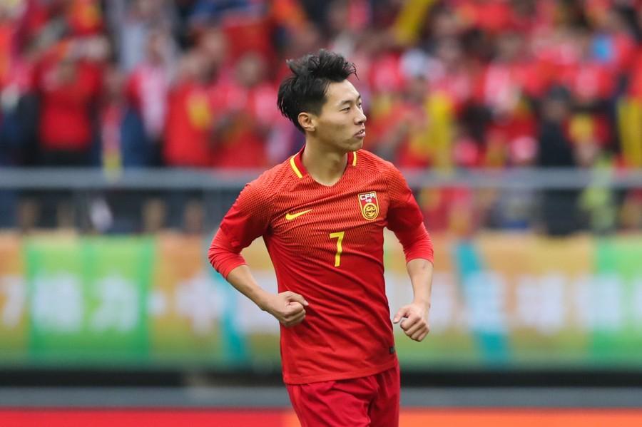 关于摩纳哥训练开放日，冲刺阶段复出首秀引欢呼，中超在即，赛程密集仍需轮换的信息